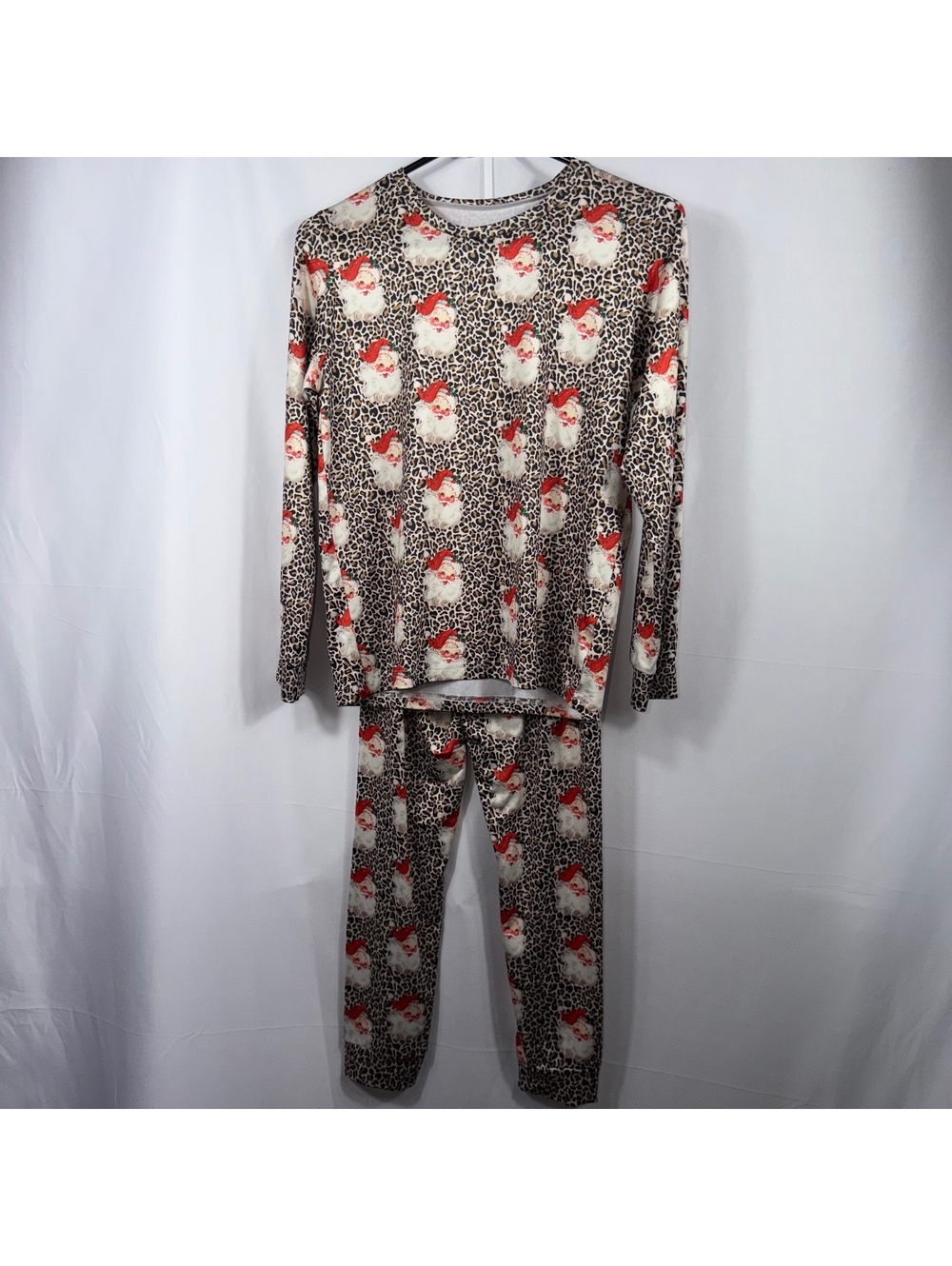 Girls 11-12 Santa Leopard Christmas Pajama Set